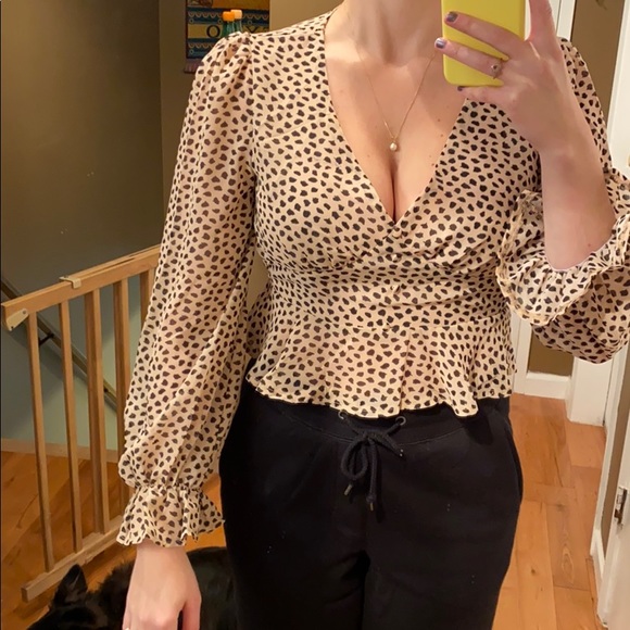 Fashion Nova Tops - Cheetah patterned blouse